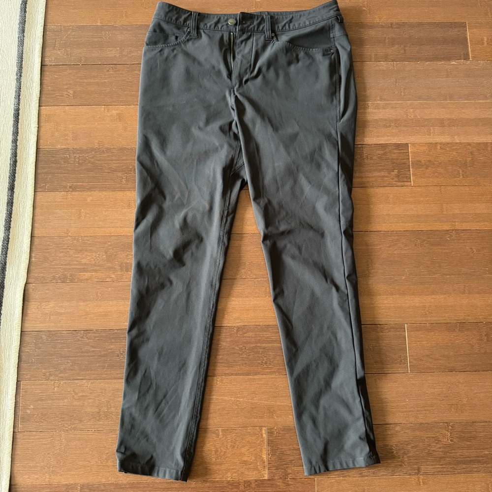 Lululemon ABC pants, slim fit - 30/32, dark grey